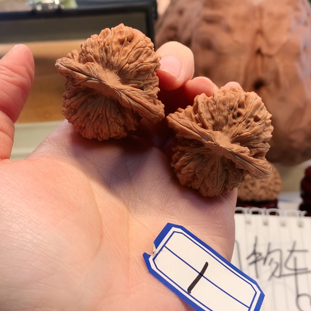 吊坠桃核44尺四座楼