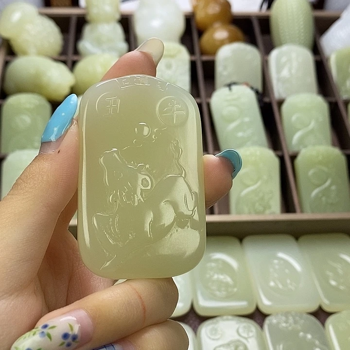 昆仑石双面守护牛