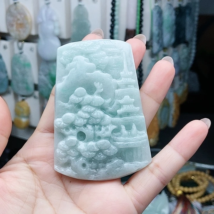 翡翠未镶嵌颈饰翡翠