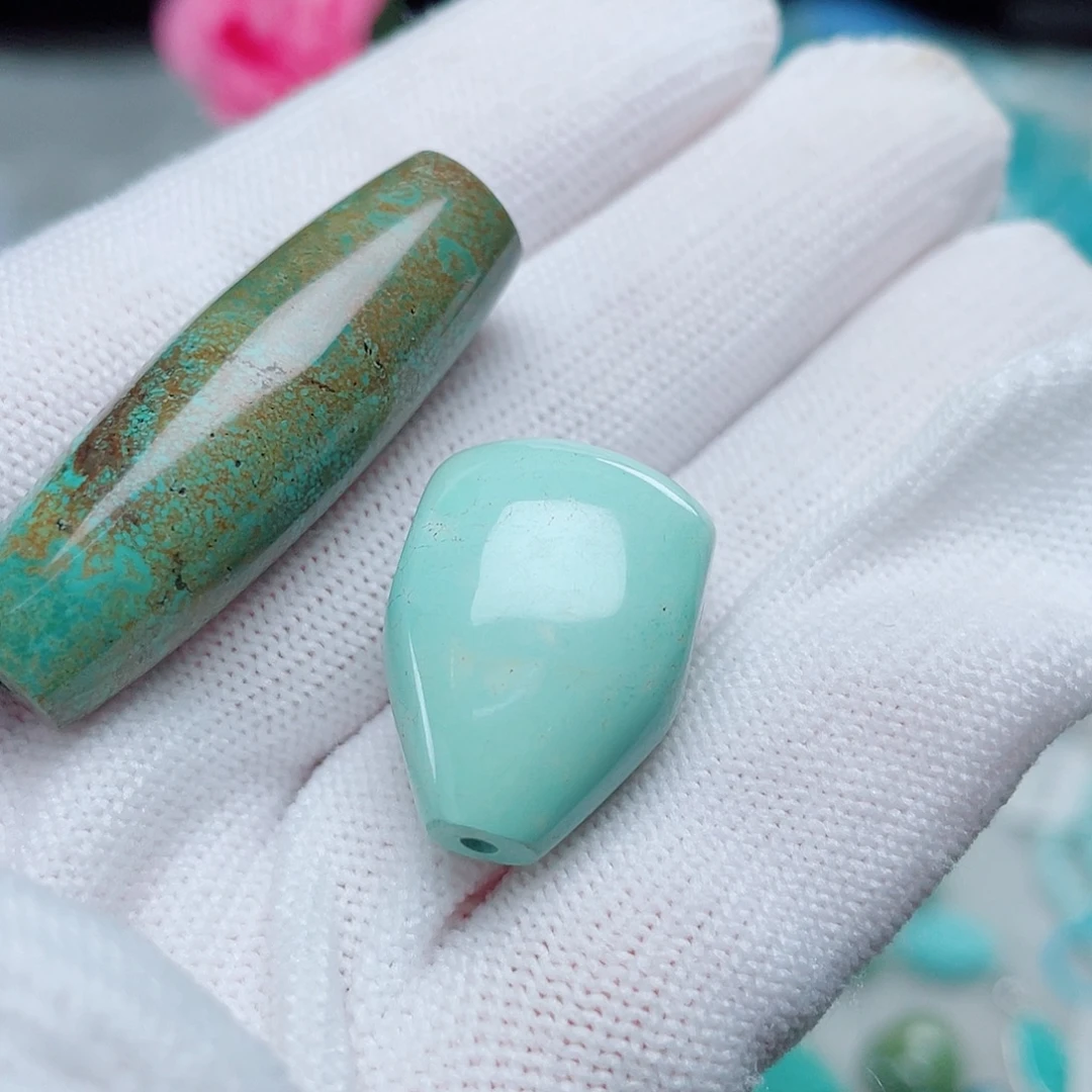 用***3绿松石未镶嵌珠宝奇石