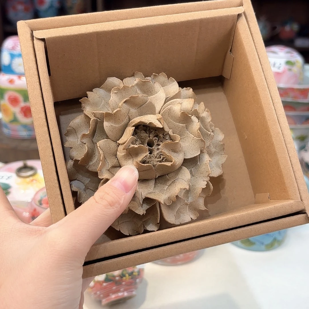 瓷片兔兔好可爱呀打