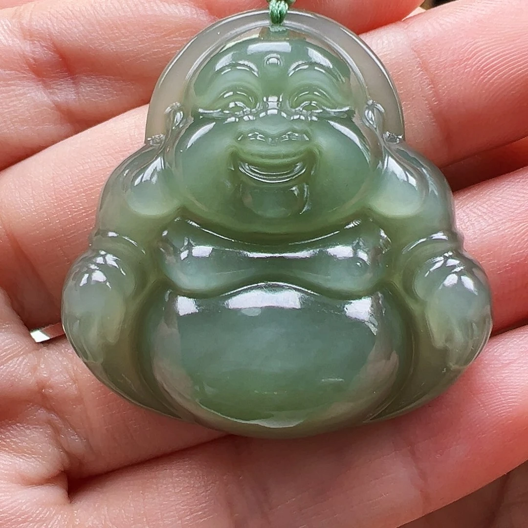 和田玉足金镶嵌颈饰