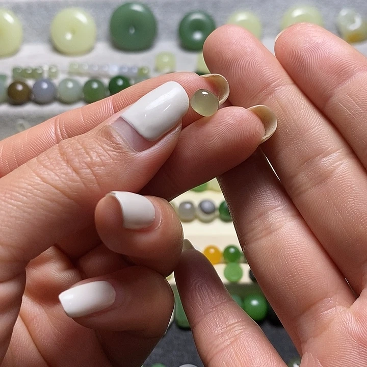 和田玉手链未镶嵌伯***丘