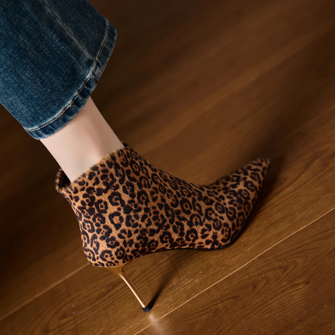 小个子手工女鞋7.8cm~尖头细跟侧拉链棕色短靴女秋冬新款时装靴