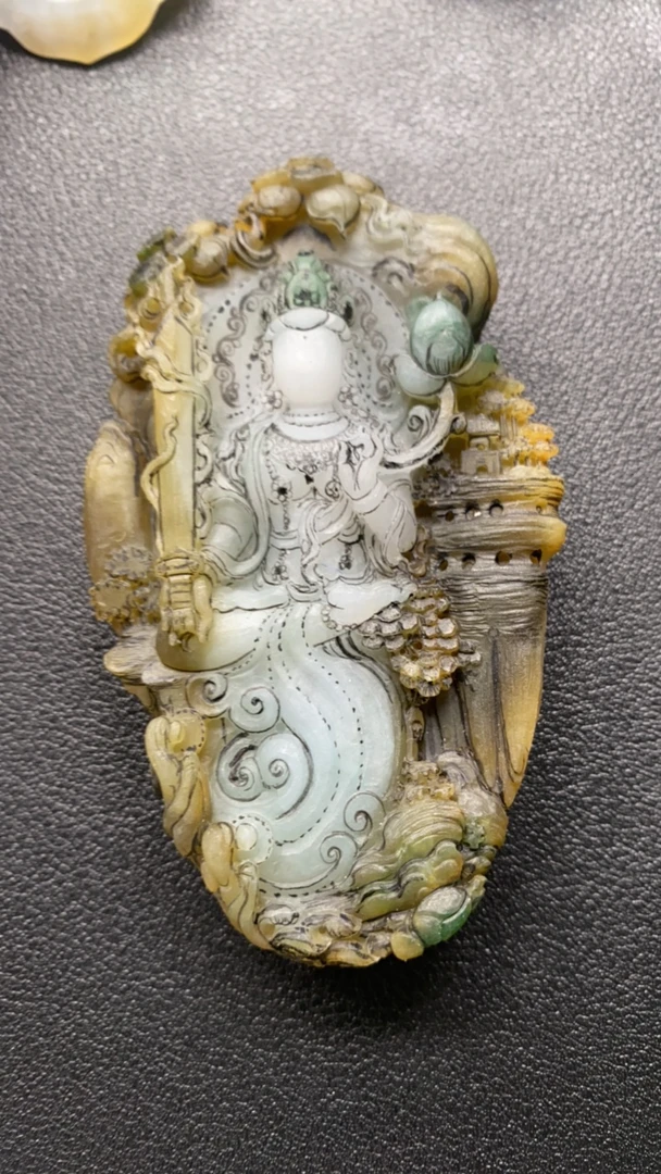 天然翡翠A货翡翠