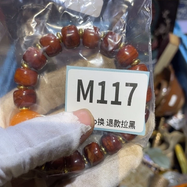 叶***秋陶瓷二表姐直播火爆热卖
