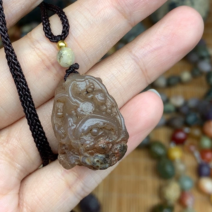 玛瑙/玉髓珠宝半成品未镶嵌五**果