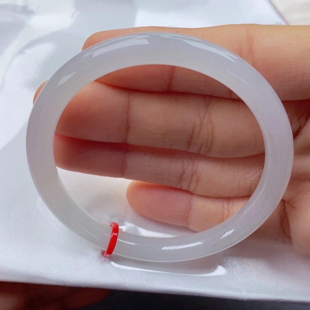 翡翠未镶嵌手镯（圆镯）5253圈