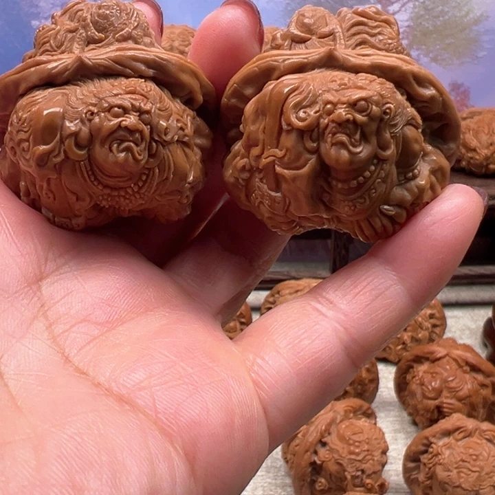 核桃把件蛤蟆头御龙明王