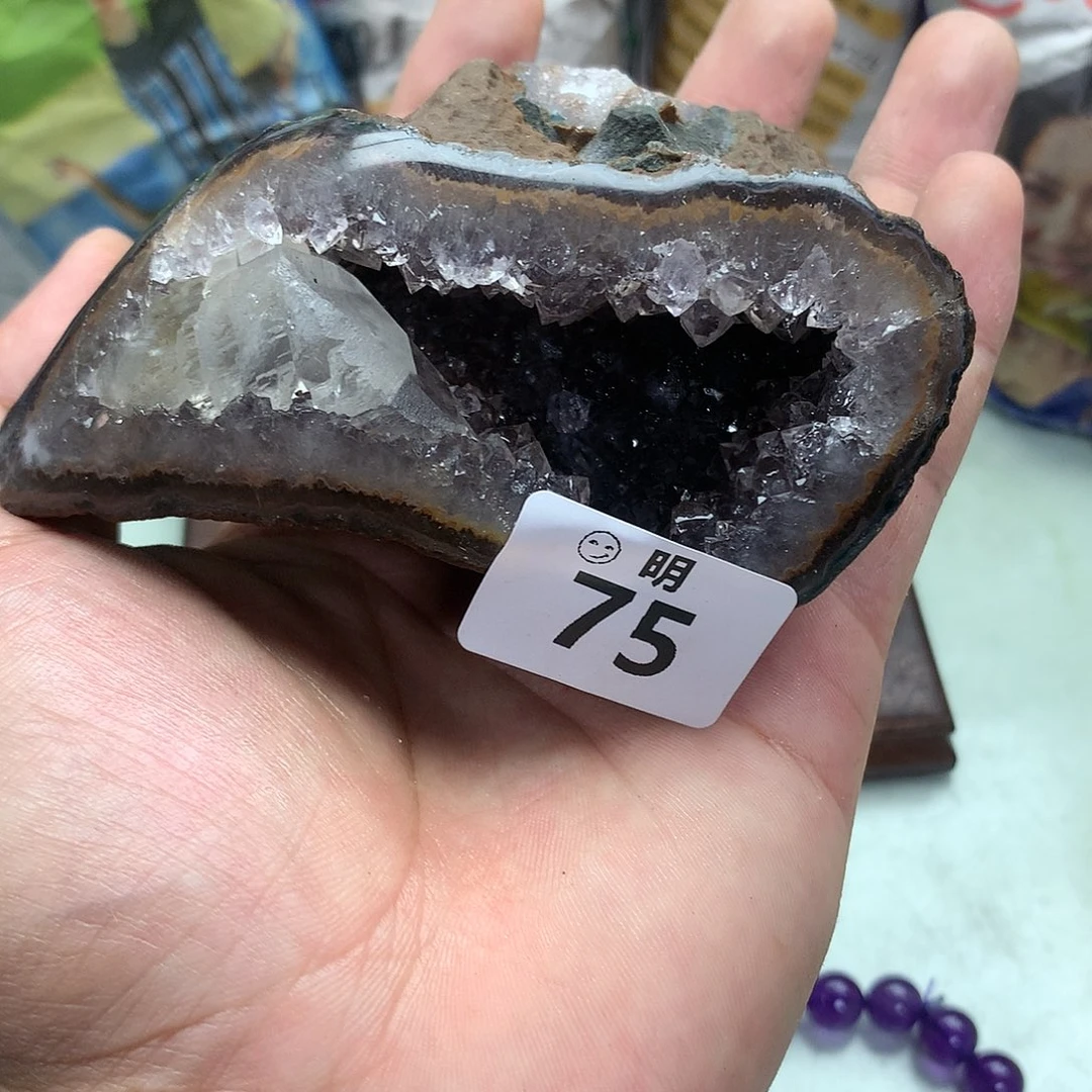 水晶大型摆件（非配饰）未镶嵌