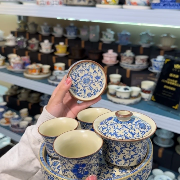 当代艺术展和全国