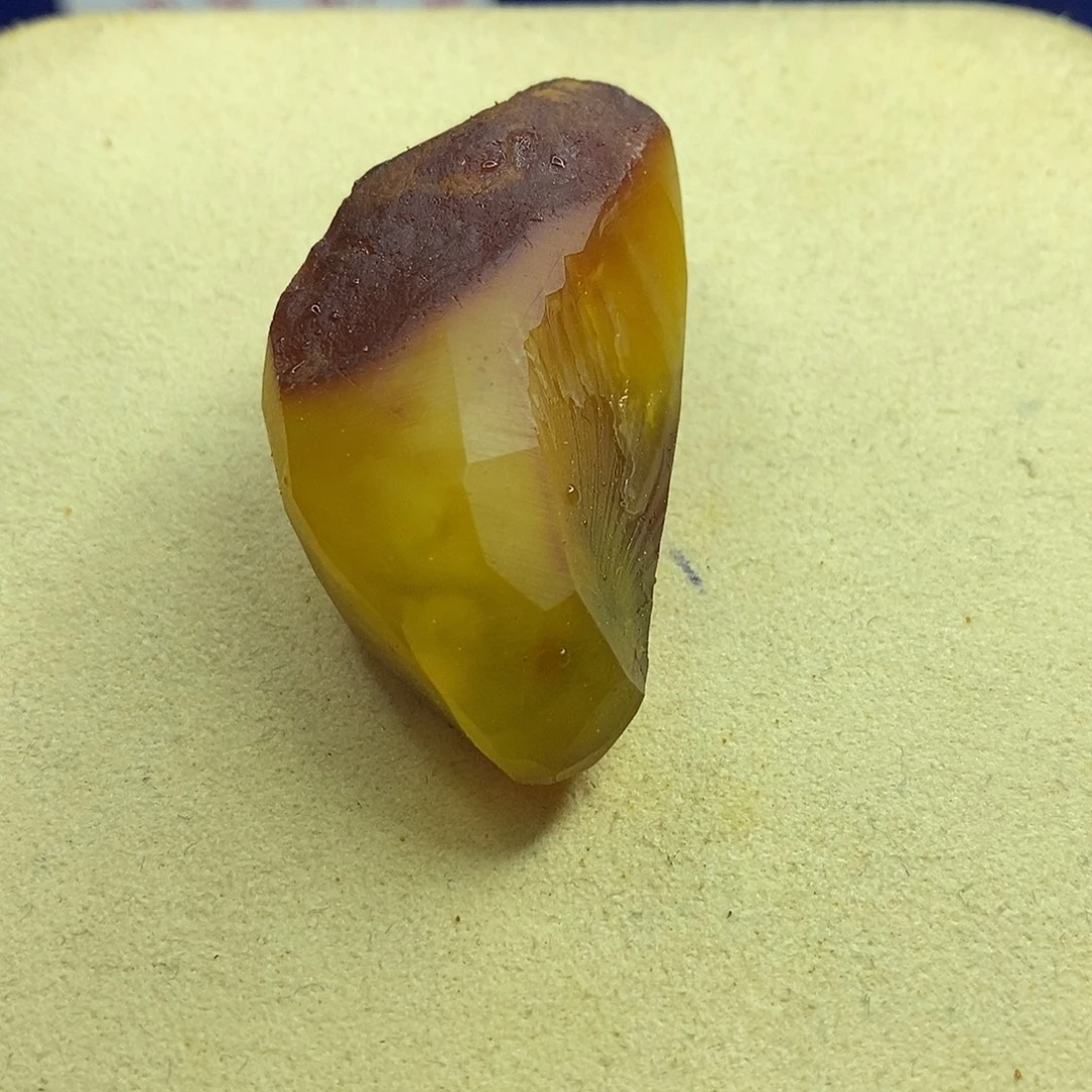 定制蜜蜡未镶嵌梨