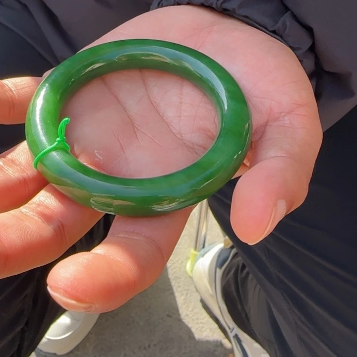 和田玉未镶嵌手镯下单后备注圈口