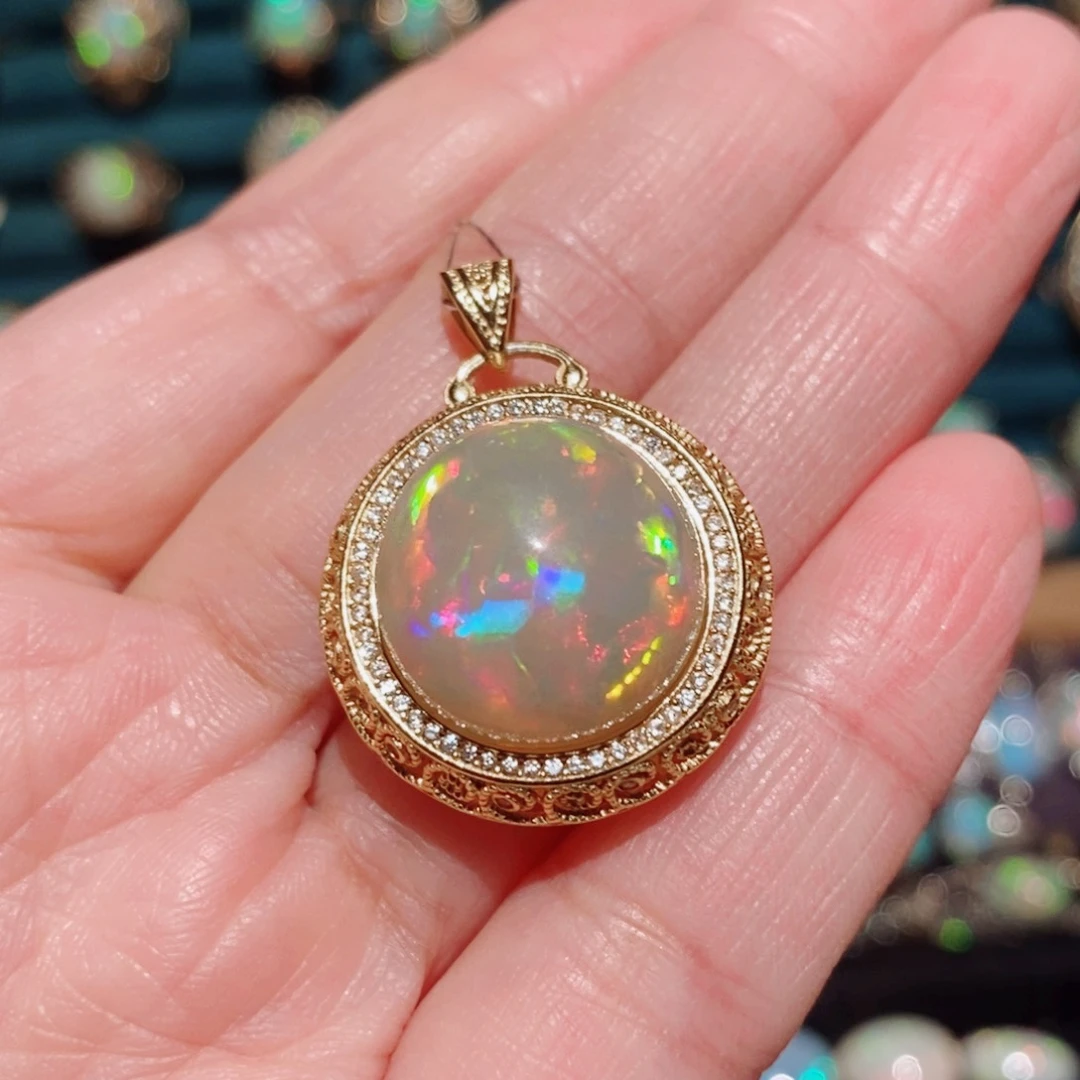 欧泊欧泊吊坠银S925镶嵌