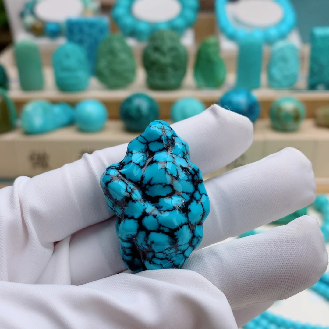 绿松石未镶嵌挂件