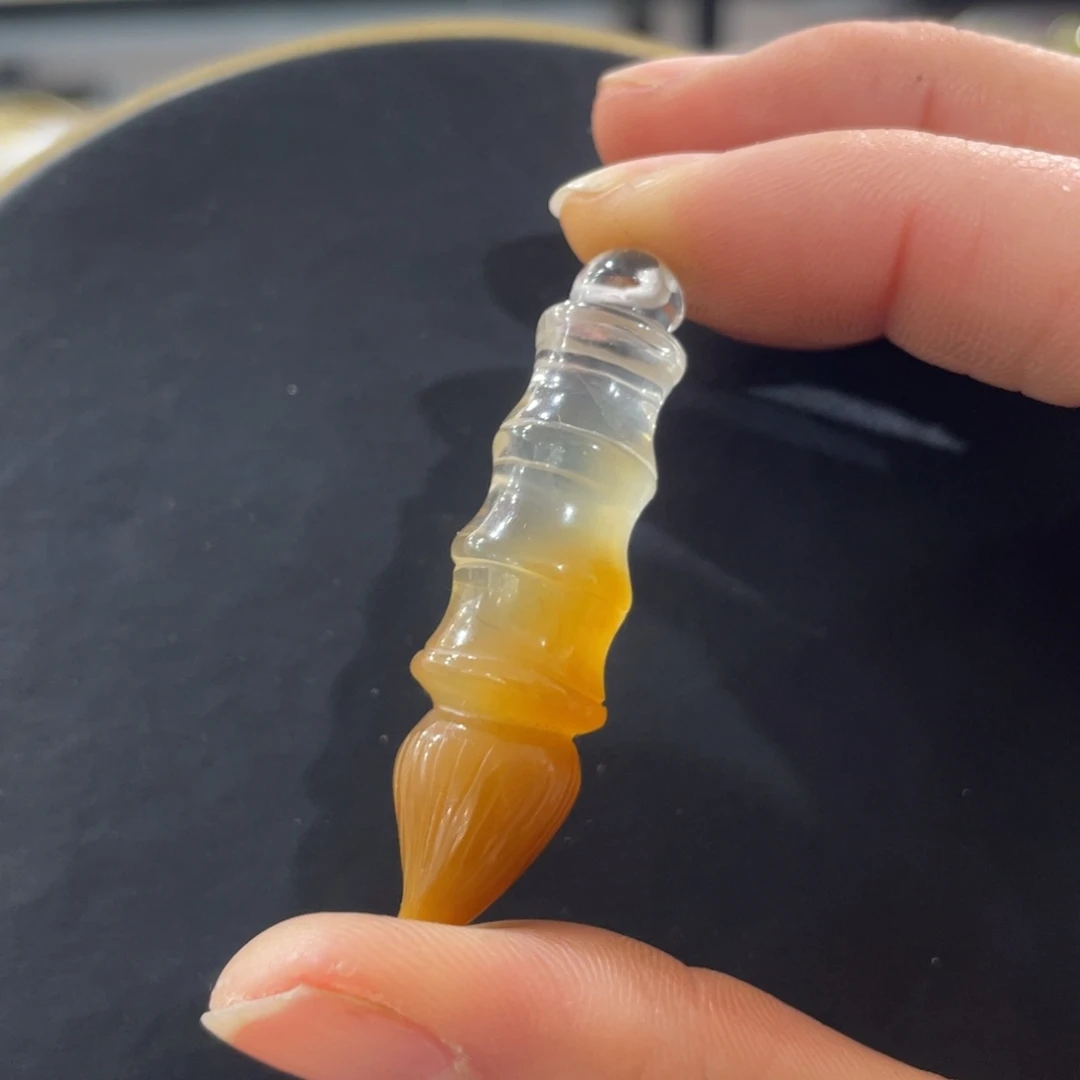 水晶吊坠兔毛未镶嵌