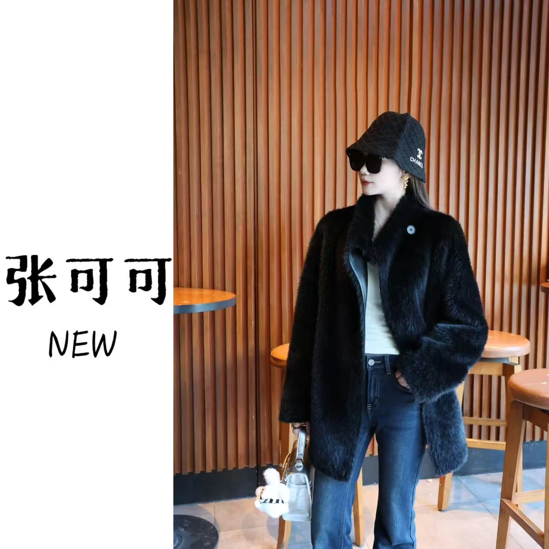 张可可25FW ｜NEW “南法假日”拉贡两面穿中长款皮毛一体外套TR012