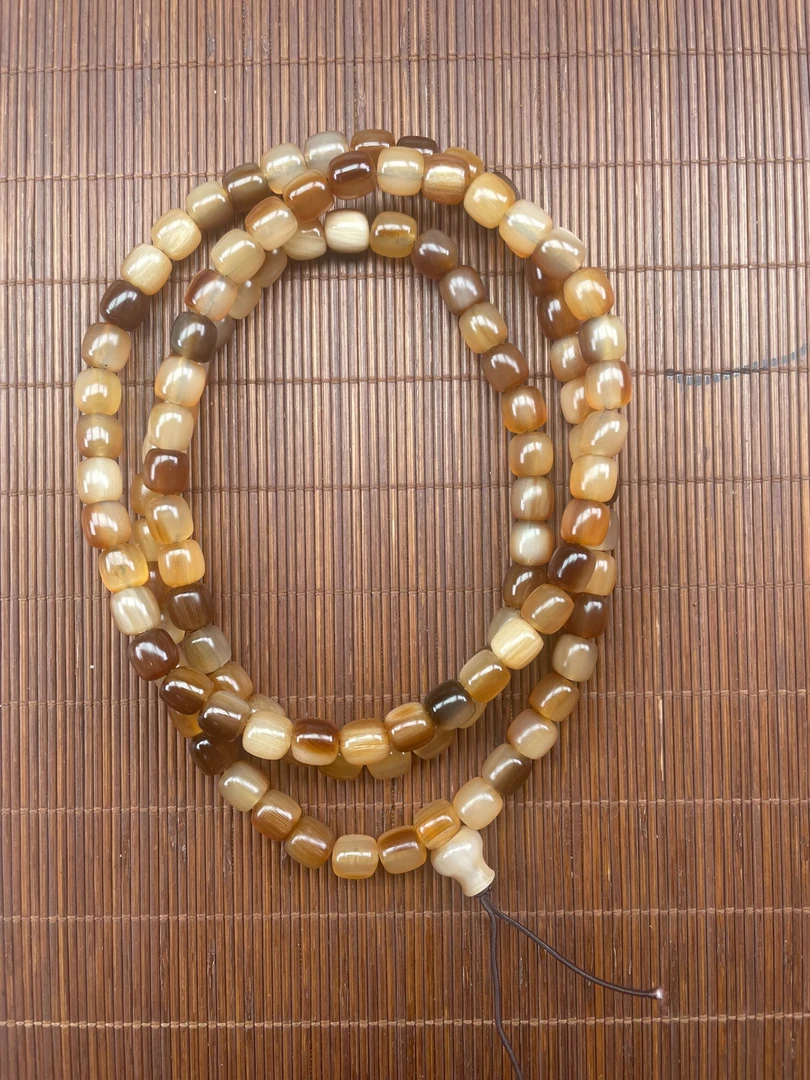 1533   特色工艺品0.8/108