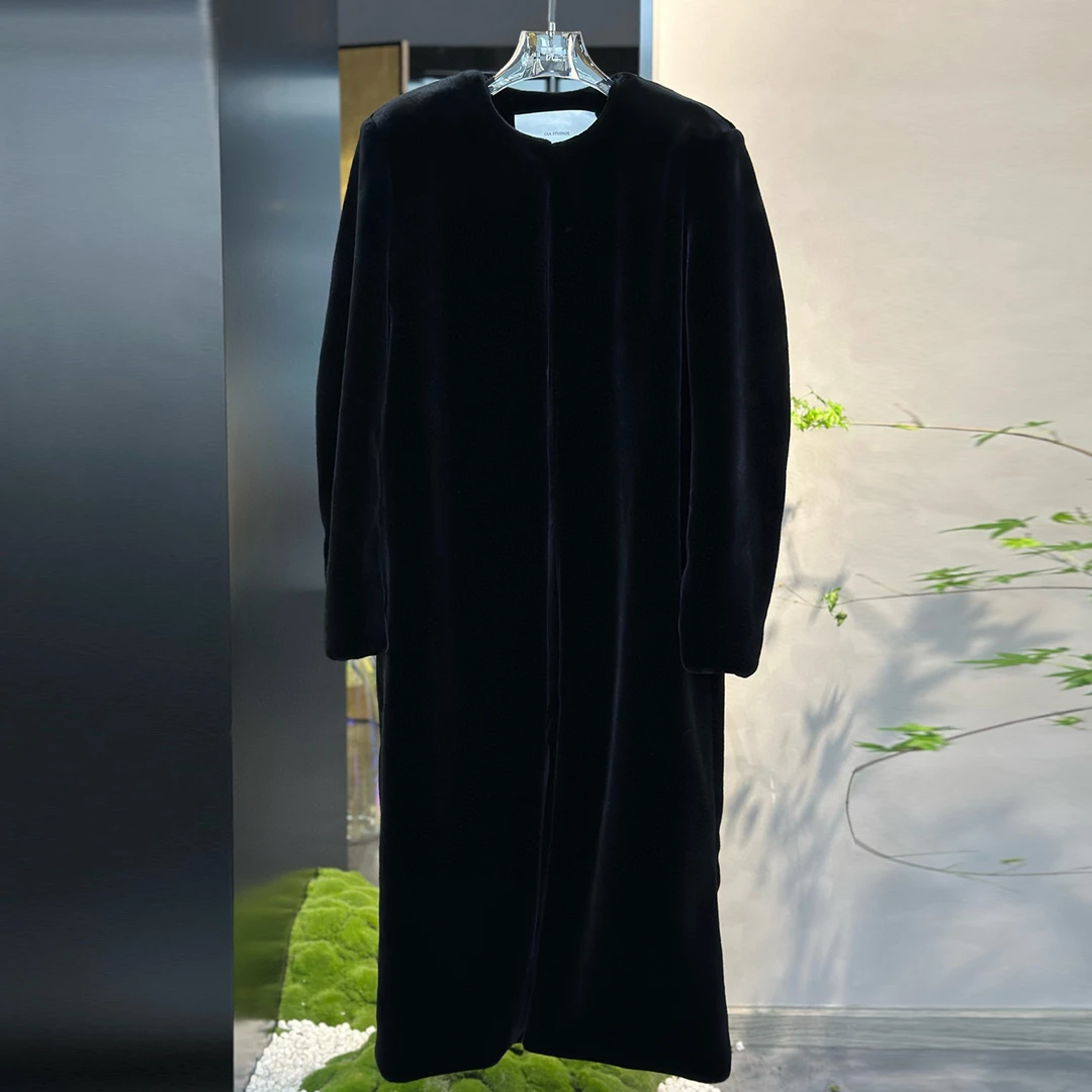 设计师品牌GIA STUDIOS 25AW新款黑色气质长款大衣外套