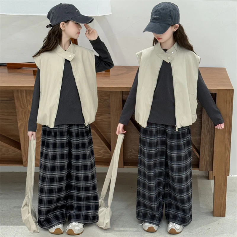 女童秋装皮马甲套装2025新款韩系中大童时尚女孩格子休闲裤三件套