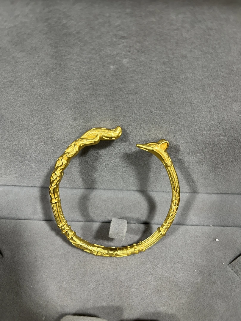 A679丽饰精工手镯