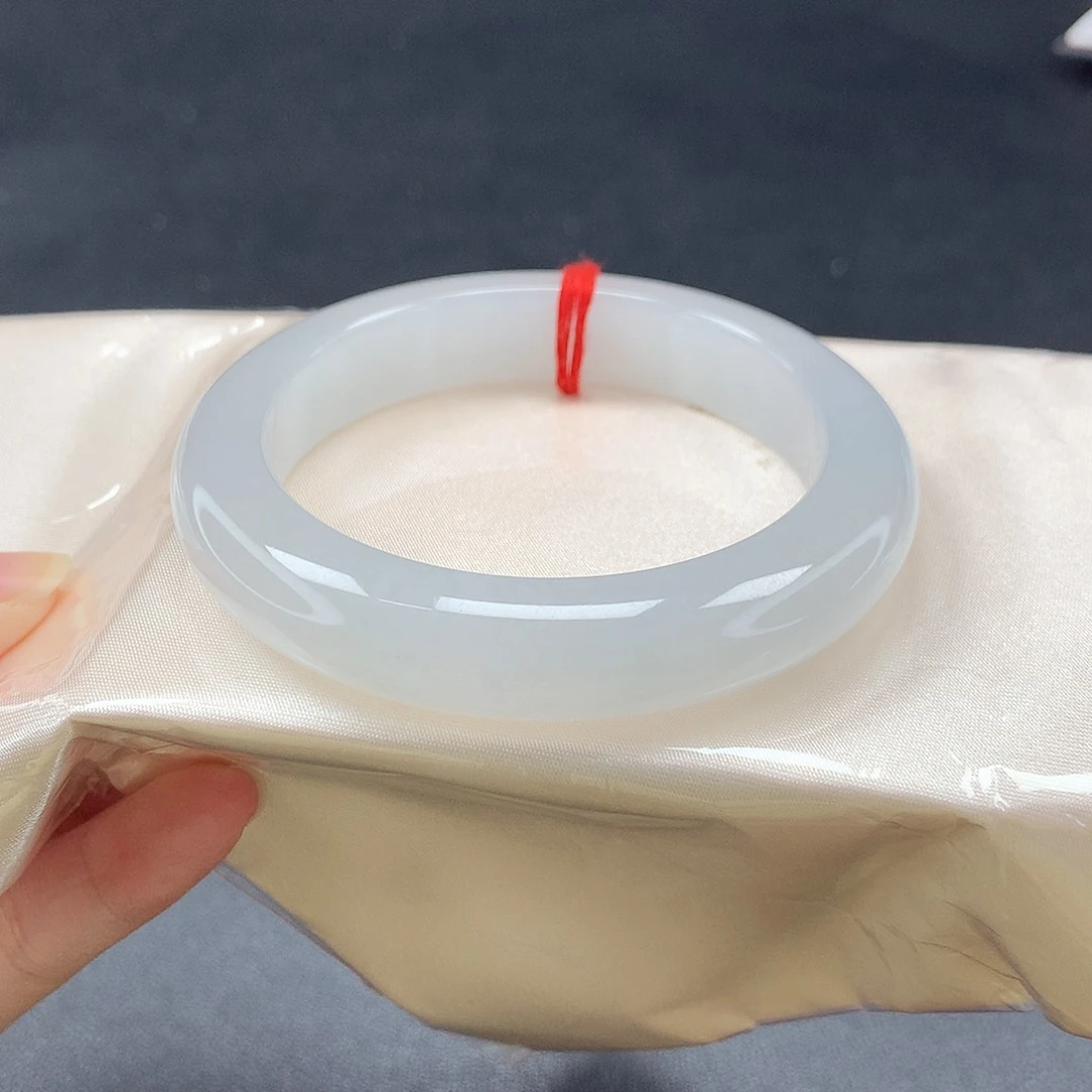 未镶嵌手镯翡翠（43号）