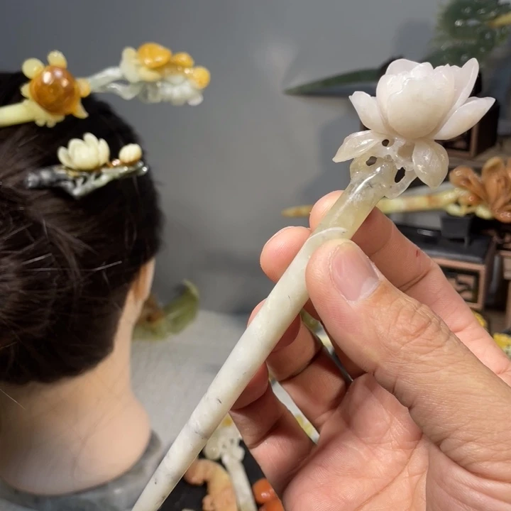 蛇纹石玉未镶嵌发饰