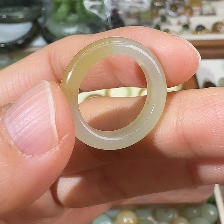和田玉（糖玉）未镶嵌戒指16.8内径52