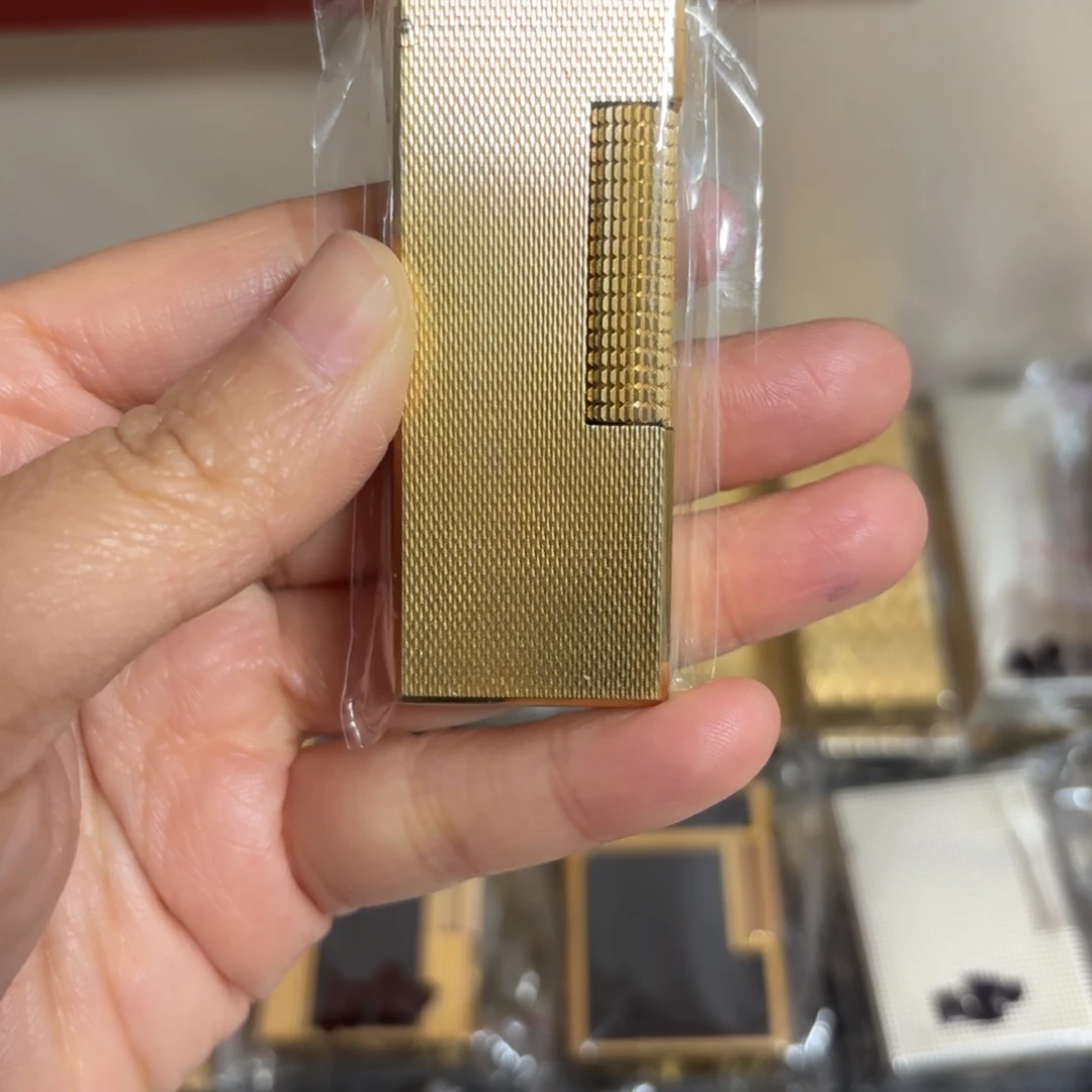 都登卡中古打火机