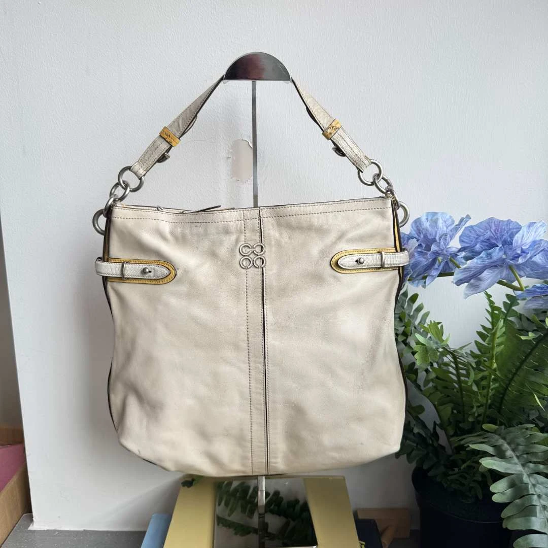 95新 COACH/蔻驰 中古全皮白色托特单肩手提腋下包061