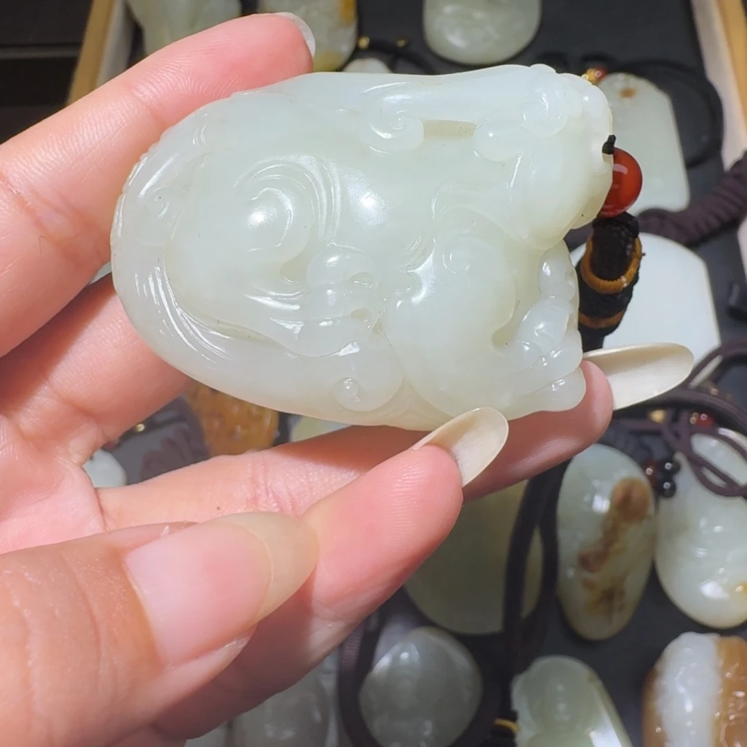 和田玉未镶嵌吊坠(不含链)