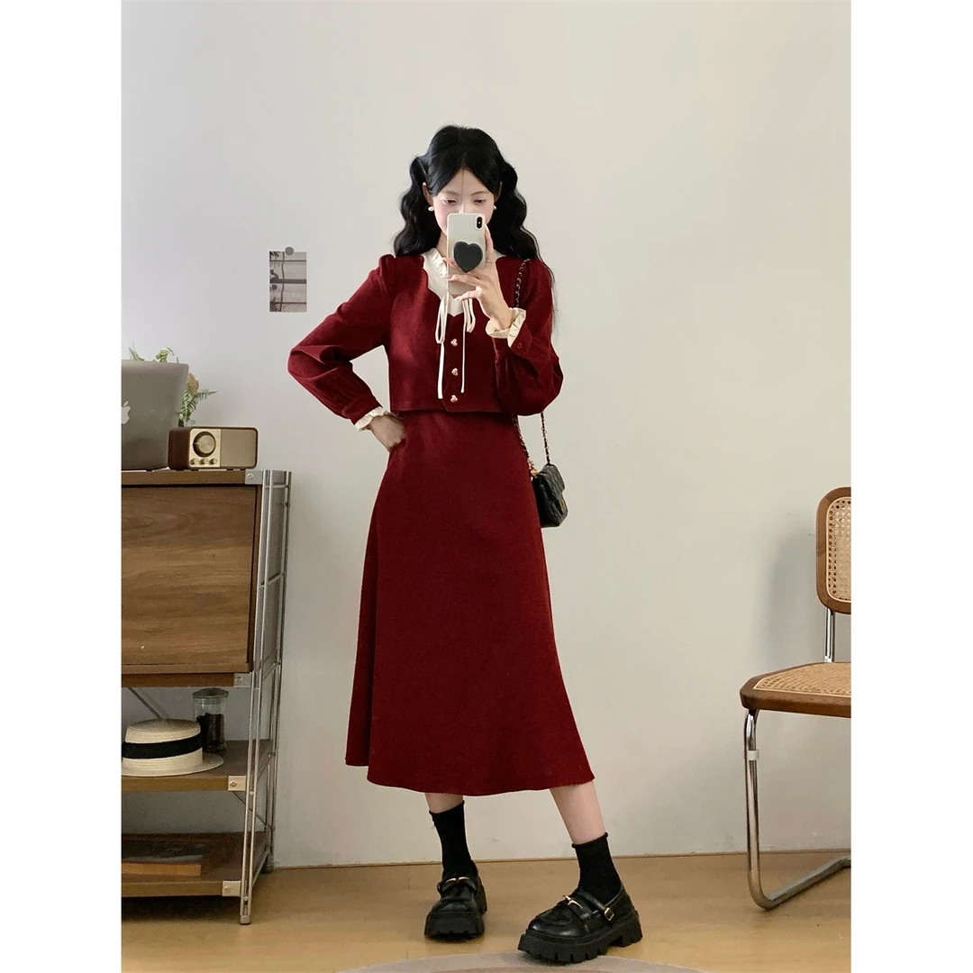 大码女装胖mm秋冬新款韩系高级感小香风假两件本命新年红色连衣裙