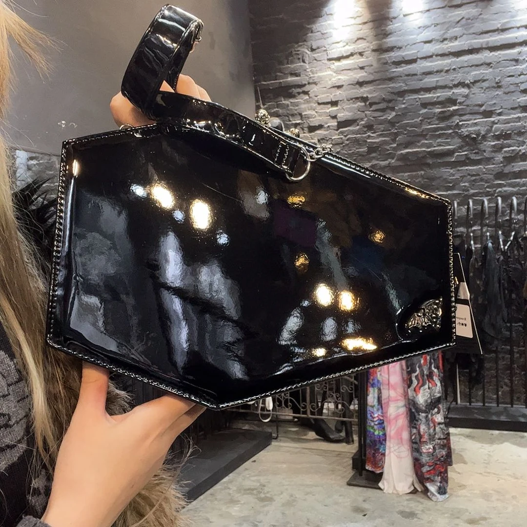 666漆皮棺材包111