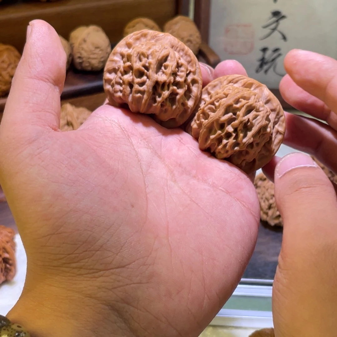 冰*坨42+天地二爷帽文玩核桃