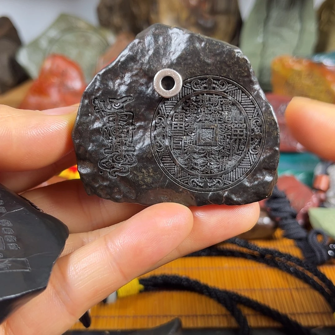 新疆戈壁石原石雕刻70