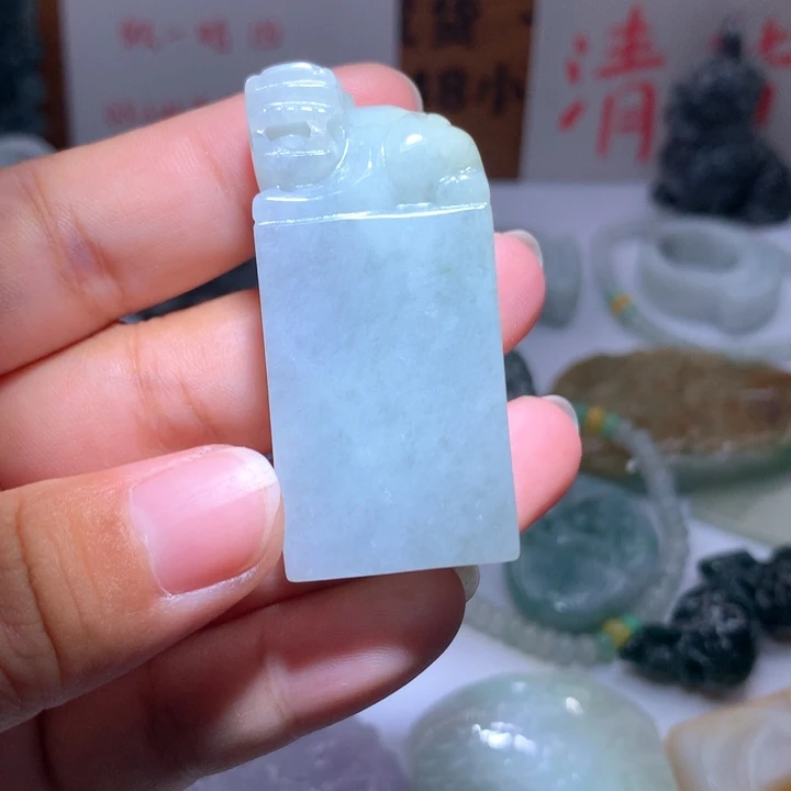 翡翠未镶嵌颈饰保真天然A货翡翠