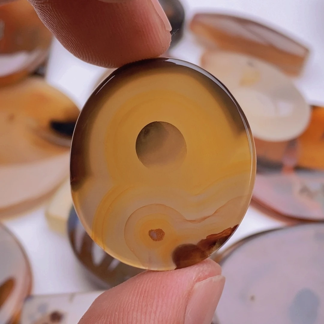 玛瑙/玉髓颈饰未镶嵌4