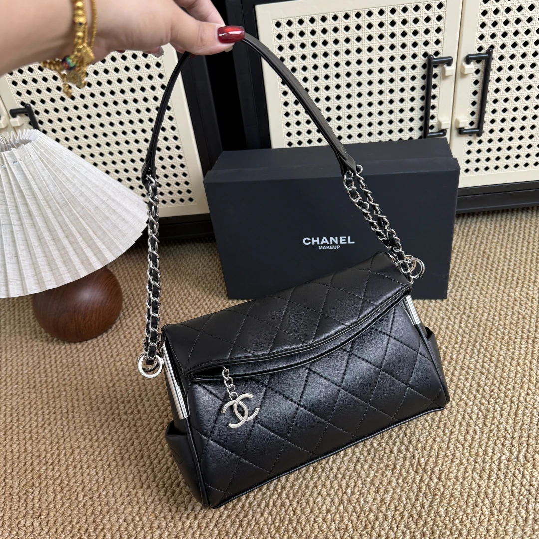 专柜会员礼赠  香 儿收纳包菱格折叠包