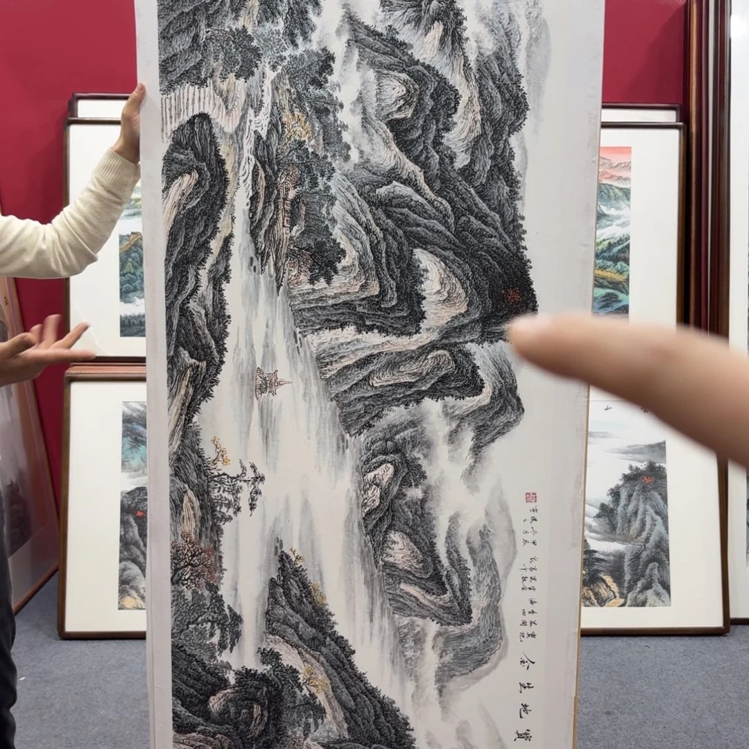 国画清*带框绘画作品