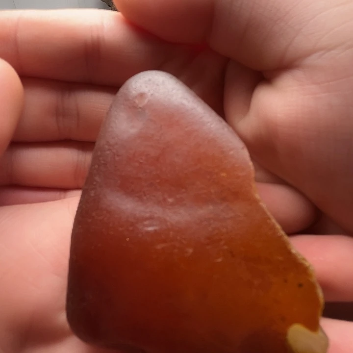 一***酒定制琥珀未镶嵌纯天然蜜蜡吊坠