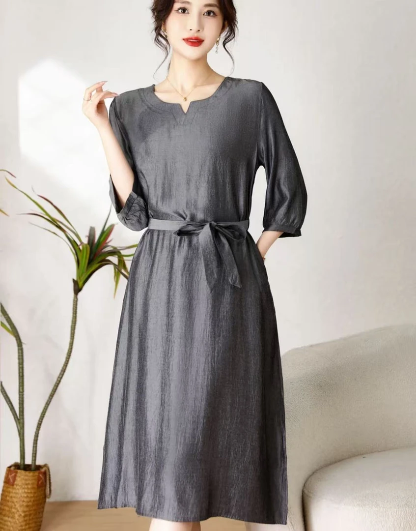 0970秀雅高级灰色夏季妈妈装连衣裙