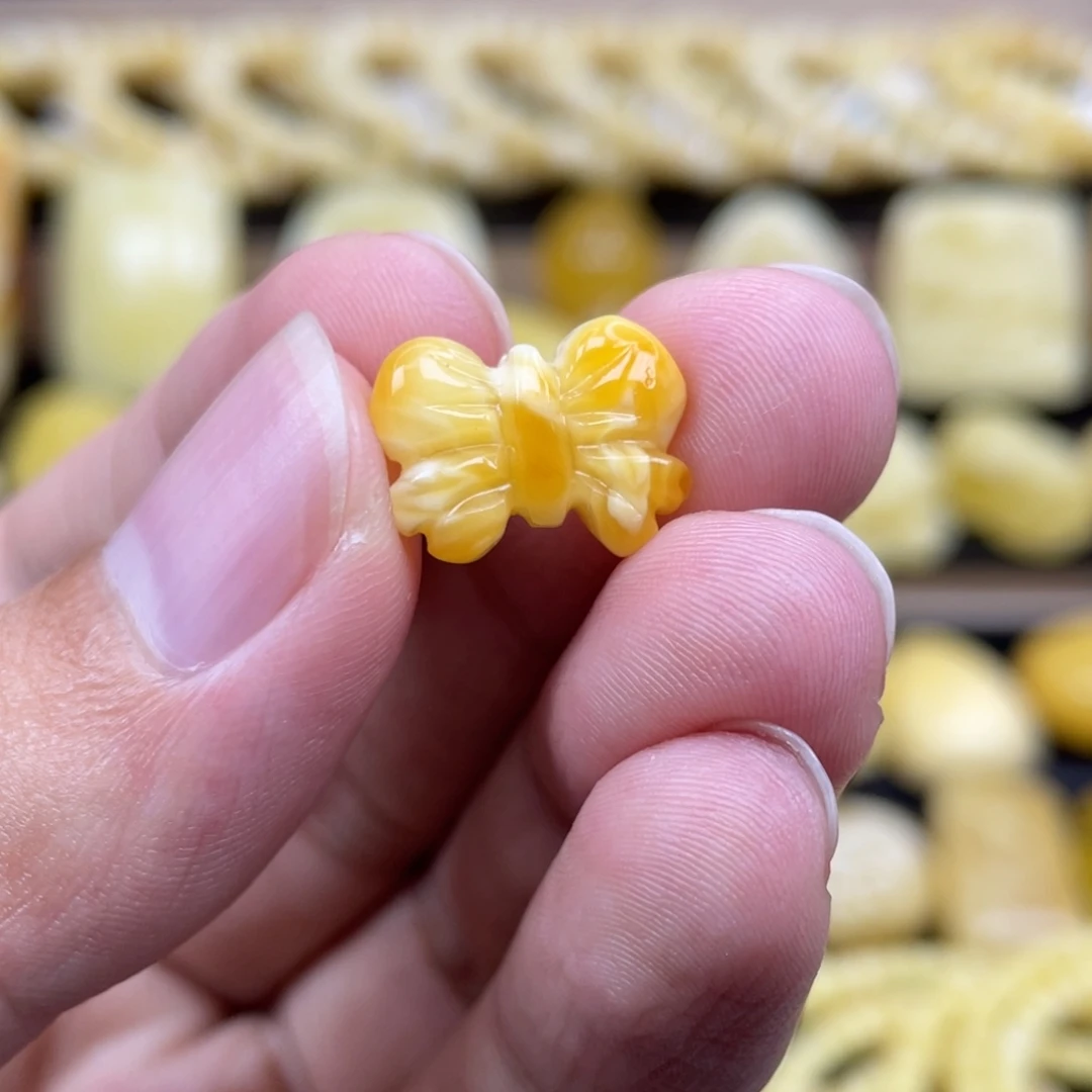 琥珀未镶嵌裸石琥珀蜜蜡