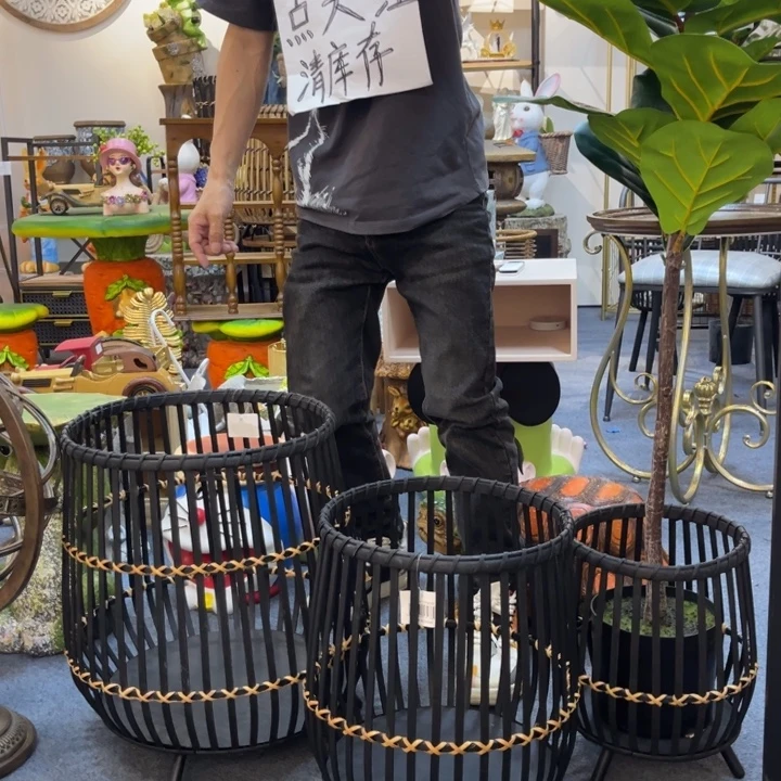 摆件三件套哈哈哈哈哈哈