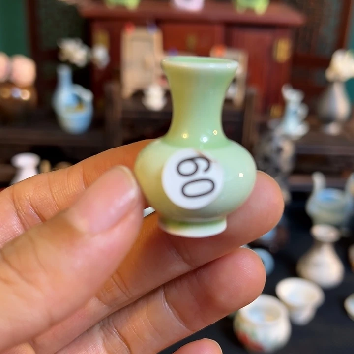 摆件微陶老王迷你花瓶
