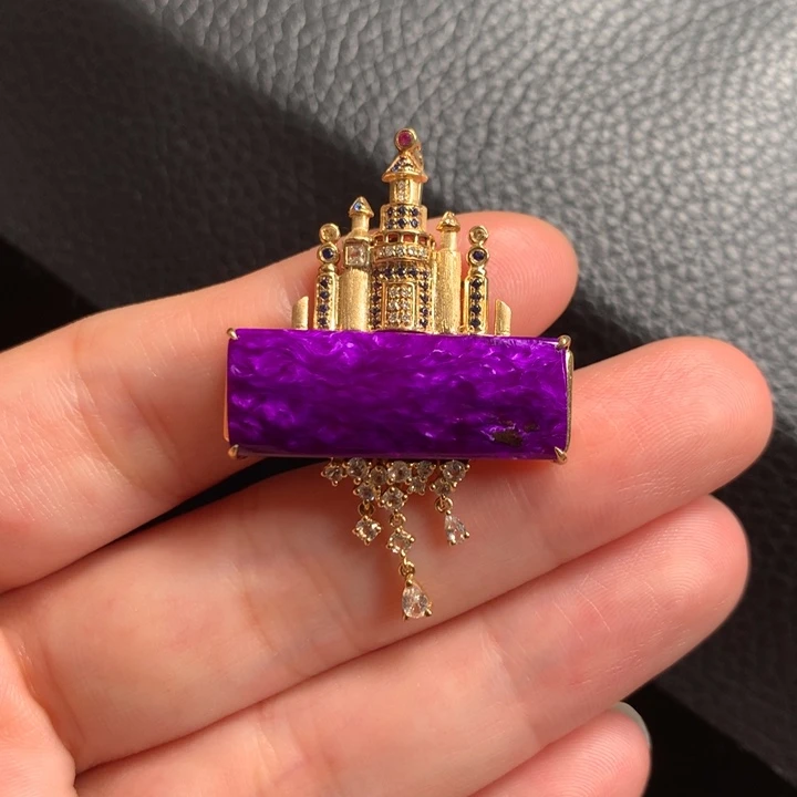 18K金镶嵌苏纪石（舒俱来）吊坠