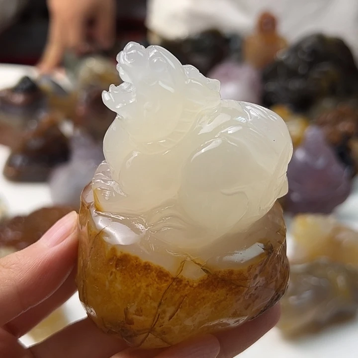 未镶嵌颈饰玛瑙/玉髓