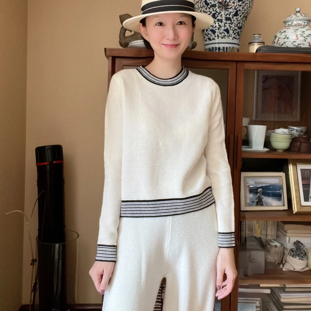 遛弯日记 圆领撞色休闲时尚条纹气质高级感裤子