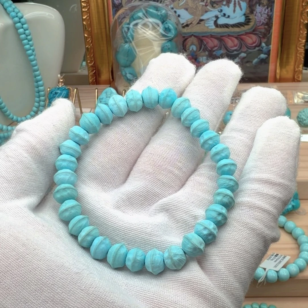 绿松石未镶嵌珠宝奇石