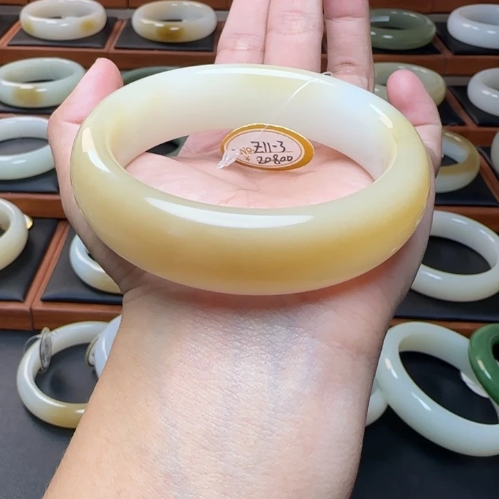 和田玉未镶嵌手镯奶盖蜜糖59.5