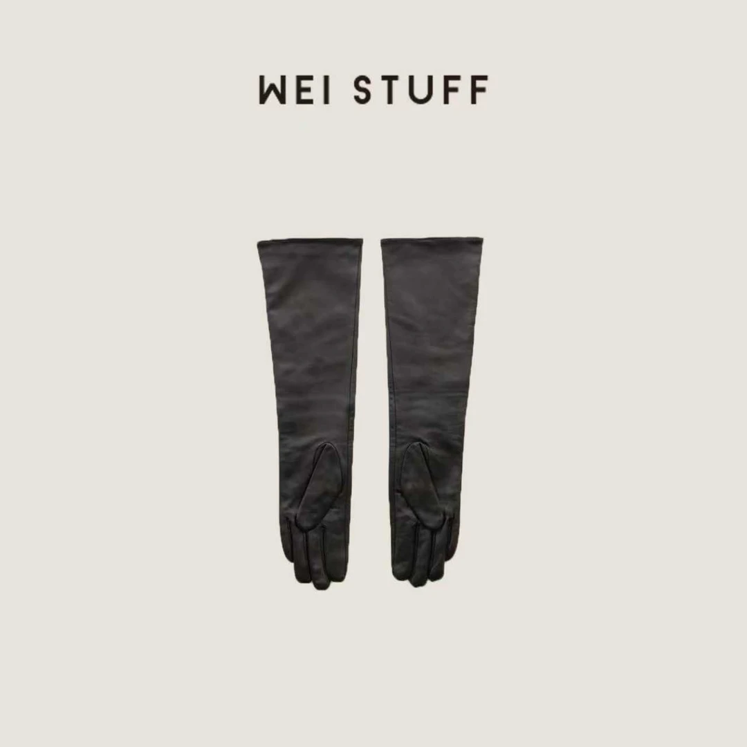 WEI STUFF “皮草搭子”冬款黑色羊皮女王手套 10623